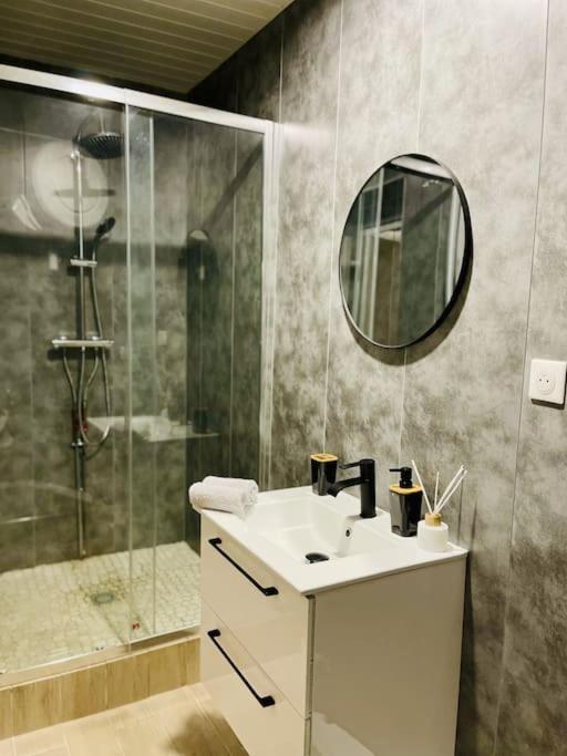Calme & Cosy, A 2 Pas Du Centre Apartman Avize Kültér fotó