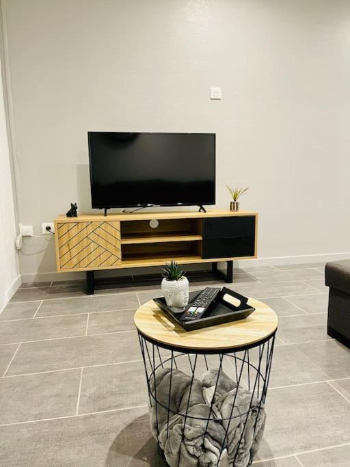 Calme & Cosy, A 2 Pas Du Centre Apartman Avize Kültér fotó